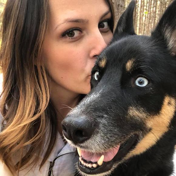 Meet your Posher, Amanda - Picture 1 of 1